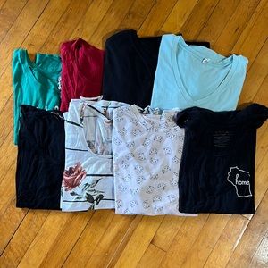 LOT of 8 XL Tees